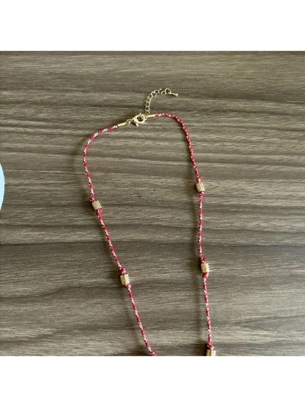 Gold and red Necklace Q410 - Picture 5 of 5
